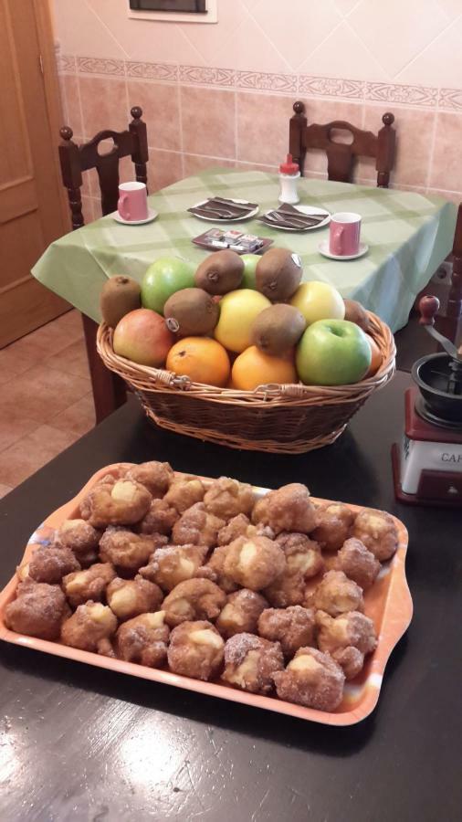 Casa De La Paca Panzió Coca Kültér fotó